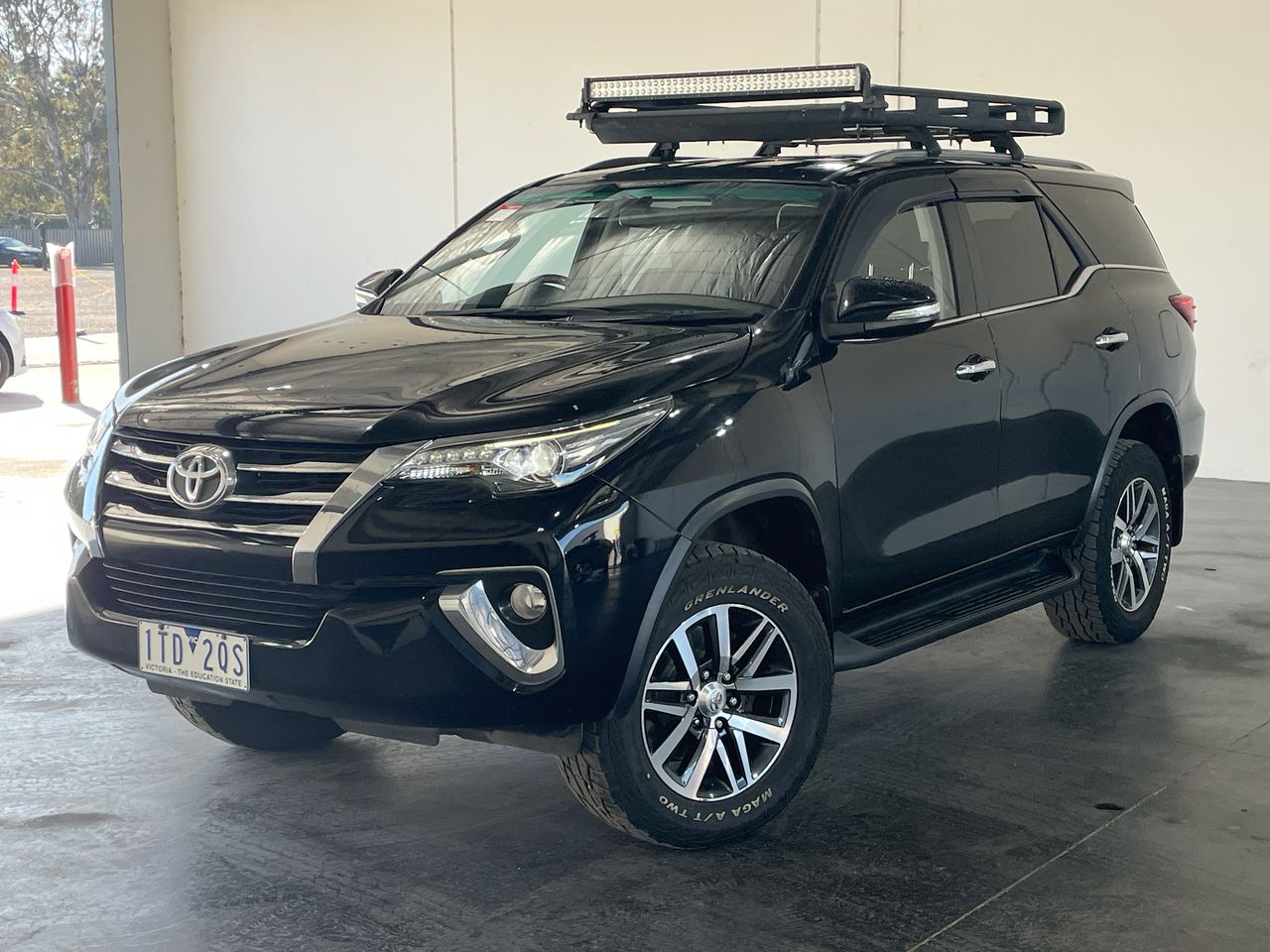 2015 Toyota FORTUNER CRUSADE GUN156R Turbo Diesel