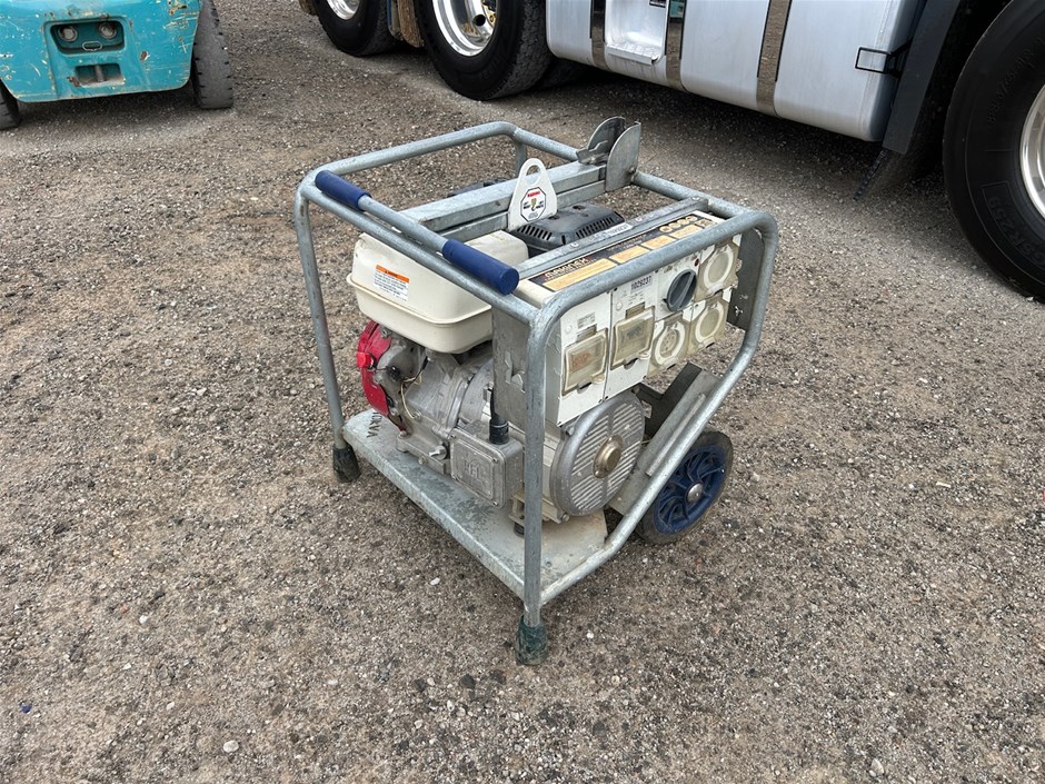 Makinex Portable Generator Auction (0036-3033760) | Grays Australia