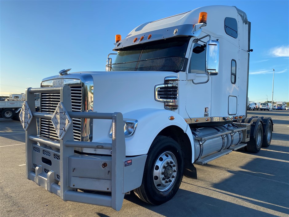 2015 Freightliner Flx  Coronado 122sd 6 X 4 Prime Mover Truck