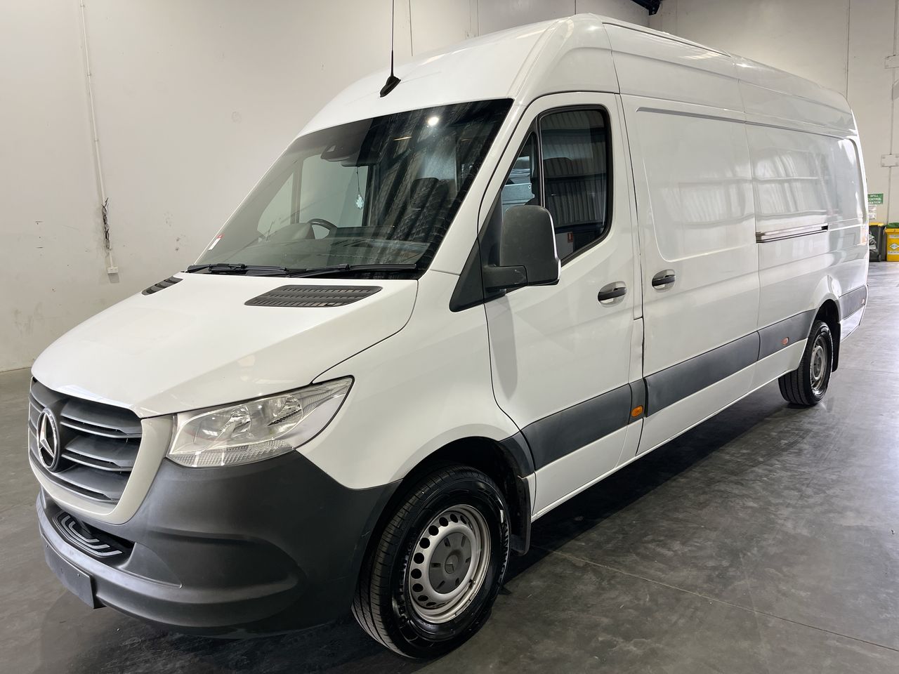 Mercedes Benz Sprinter 419 CDI LWB H/ROOF T/D Auto Van