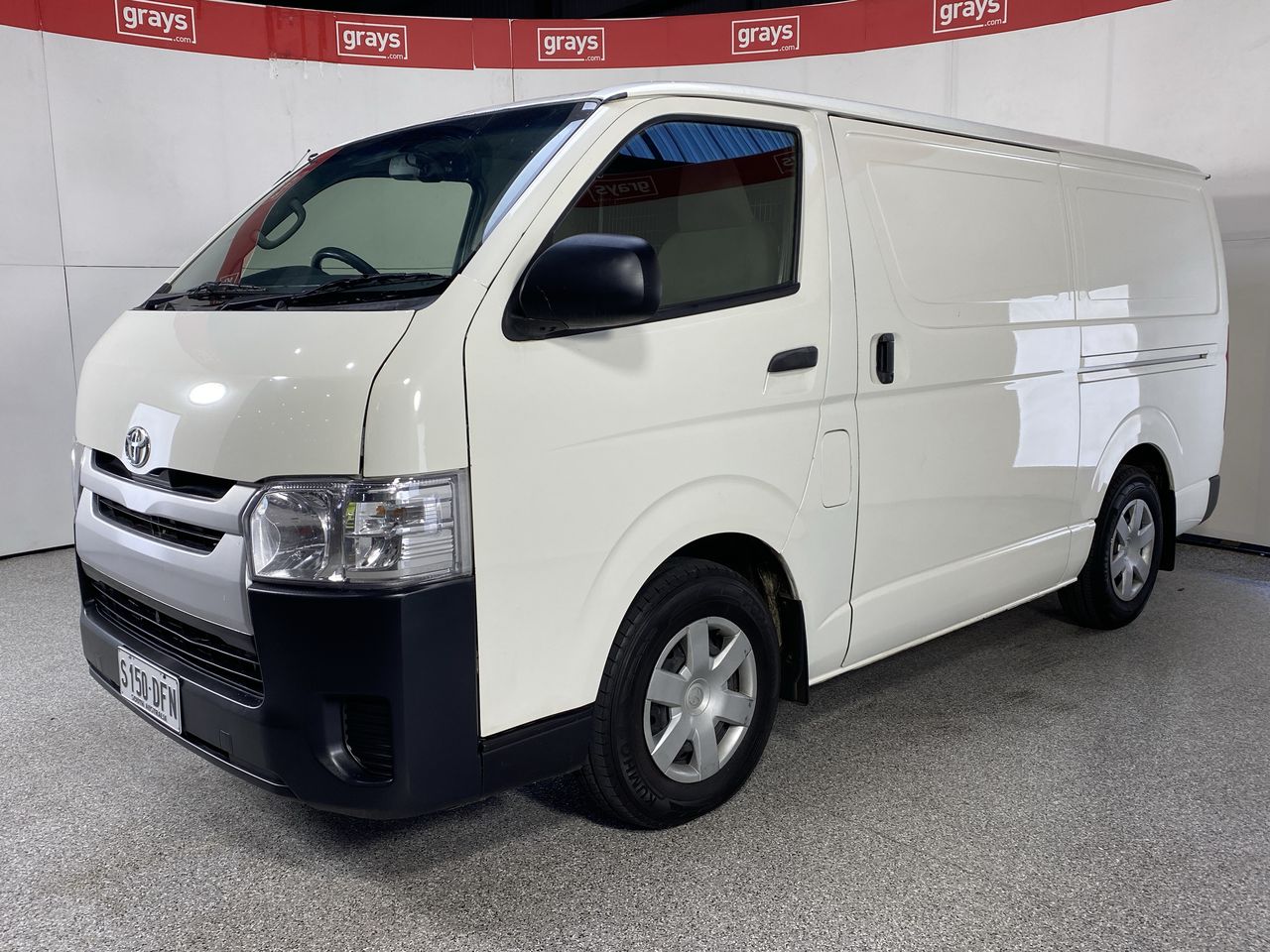 2017 Toyota Hiace LWB KDH201R Turbo Diesel Automatic Van