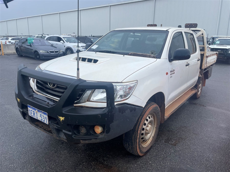 2014 Toyota Hilux 4X4 SR KUN26R Turbo Diesel Manual Crew Cab Chassis