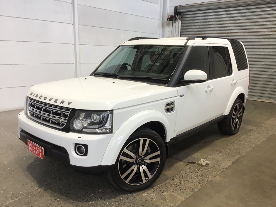 2014 Land Rover Discovery 3.0 SDV6 HSE Series 4 Turbo Diesel Automatic - 8 Speed 7 Seats Wagon