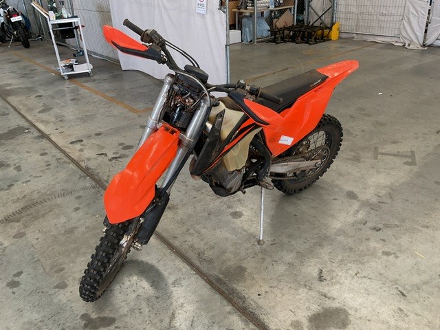 2016 Ktm EXC-F Motorcycle (WOVR - Repairable)</p>