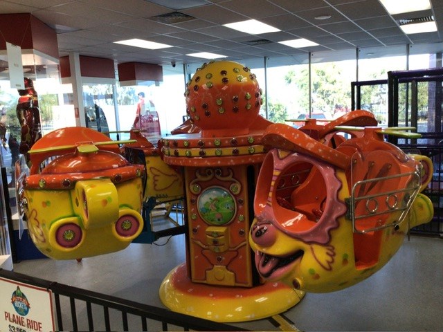 Kids Funny Plane Ride Auction (0004-8020561) | Grays Australia