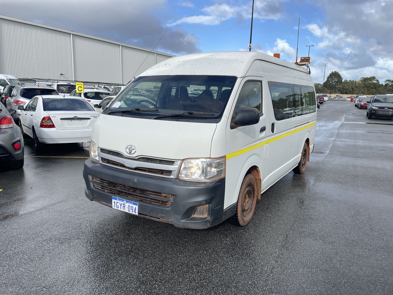 2012 Toyota Hiace Commuter KDH223R