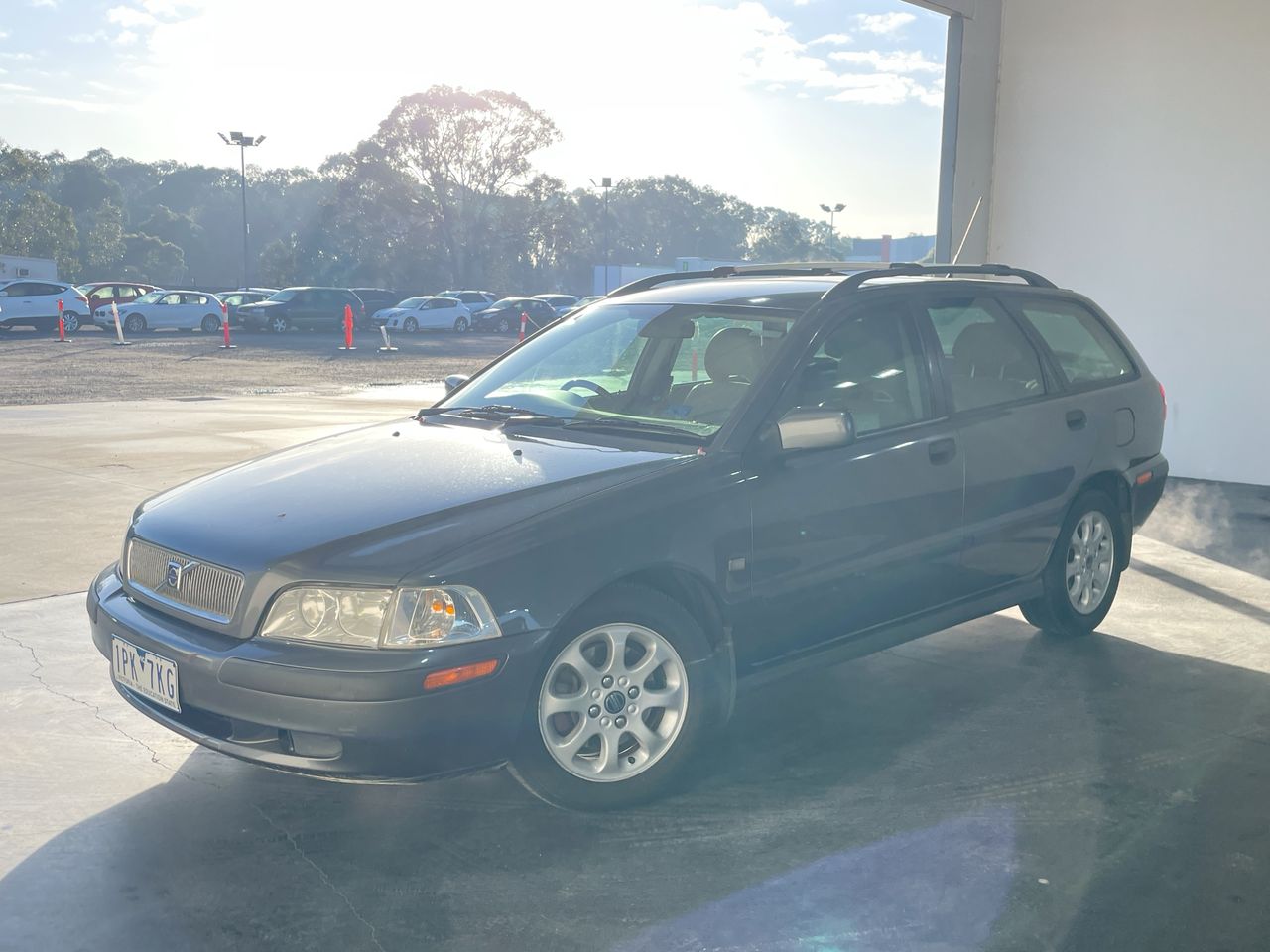 2001 Volvo V40 2.0 SE Phase II Automatic Wagon