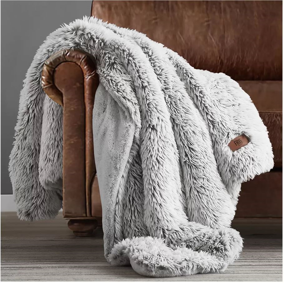 FRYE Arctic Luxe Throw, 152cm x 178cm, Grey. NB: Not in original packaging.