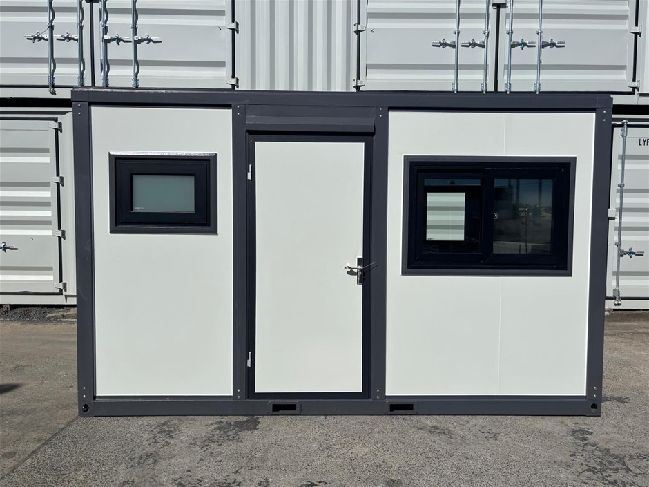 Unused 4m Portable Office Block