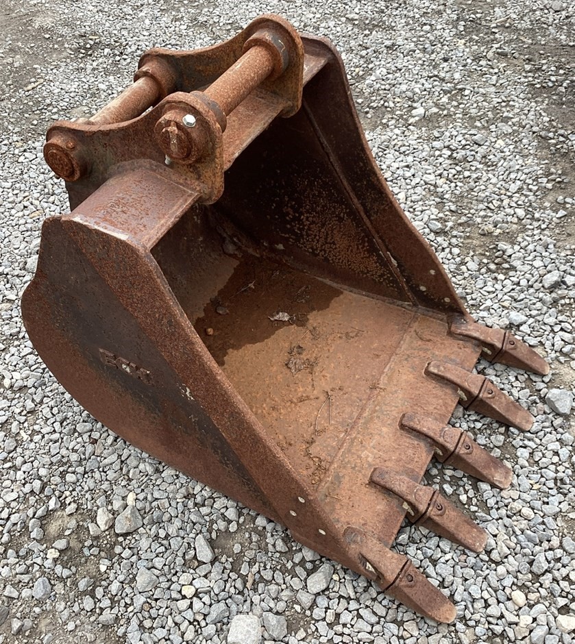Excavator Bucket 600mm