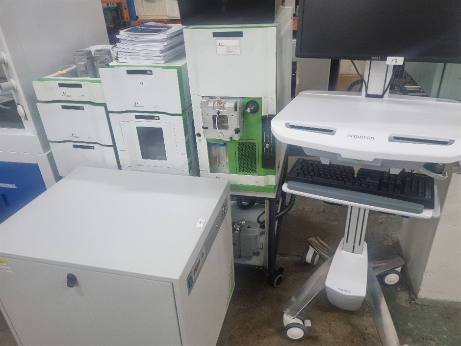 Online Auction Closing "Going, Going, Gone!"