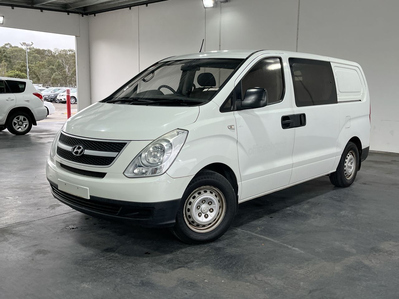 2009 Hyundai iLOAD Crew TQ Manual Van
