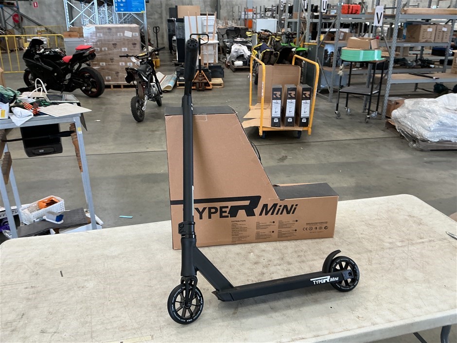 Unreserved Unused Scooter Stock Liquidation