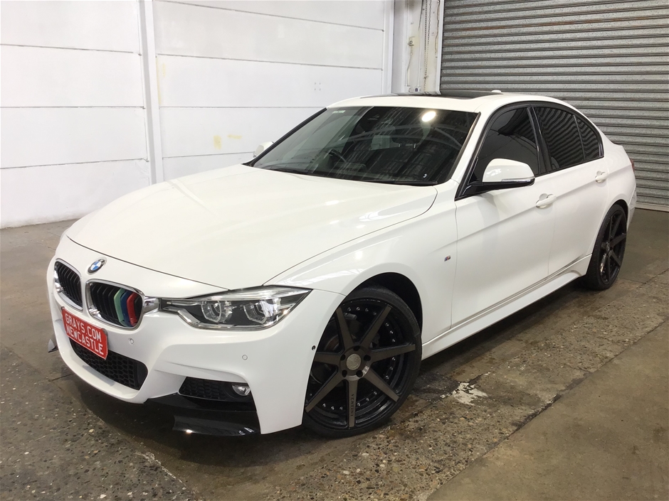 2015 BMW 3 Series 318i F30 LCI Automatic - 8 Speed Sedan