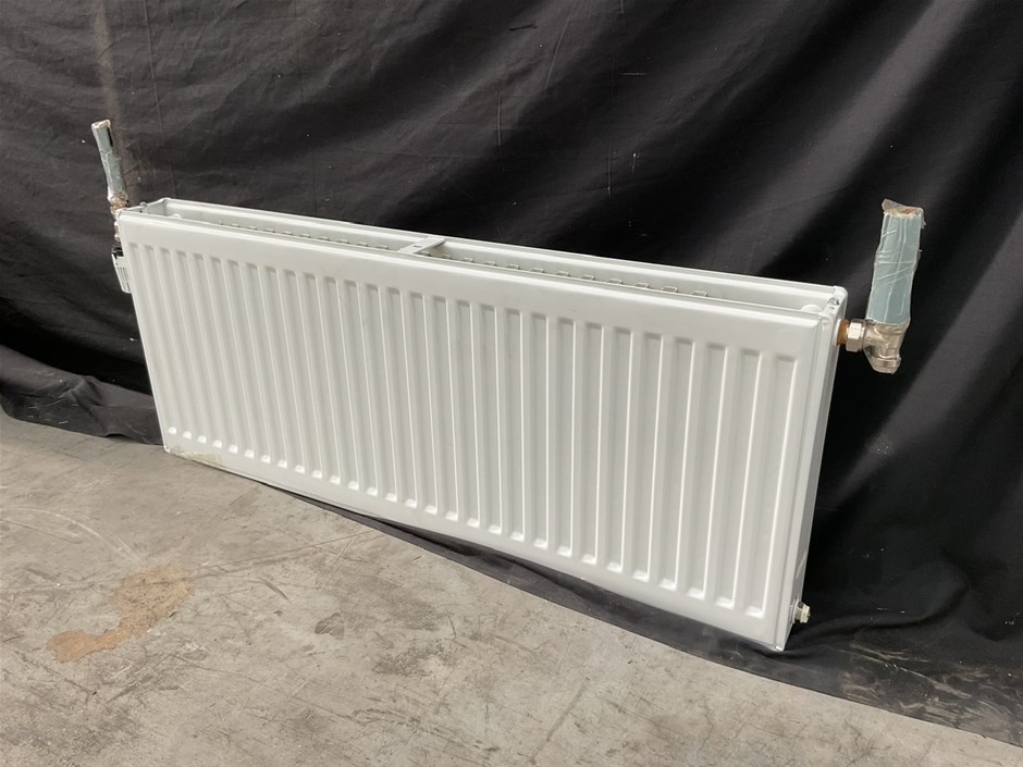 Delonghi Hydronic Panel Radiator Auction (0019-3034702) | Grays Australia