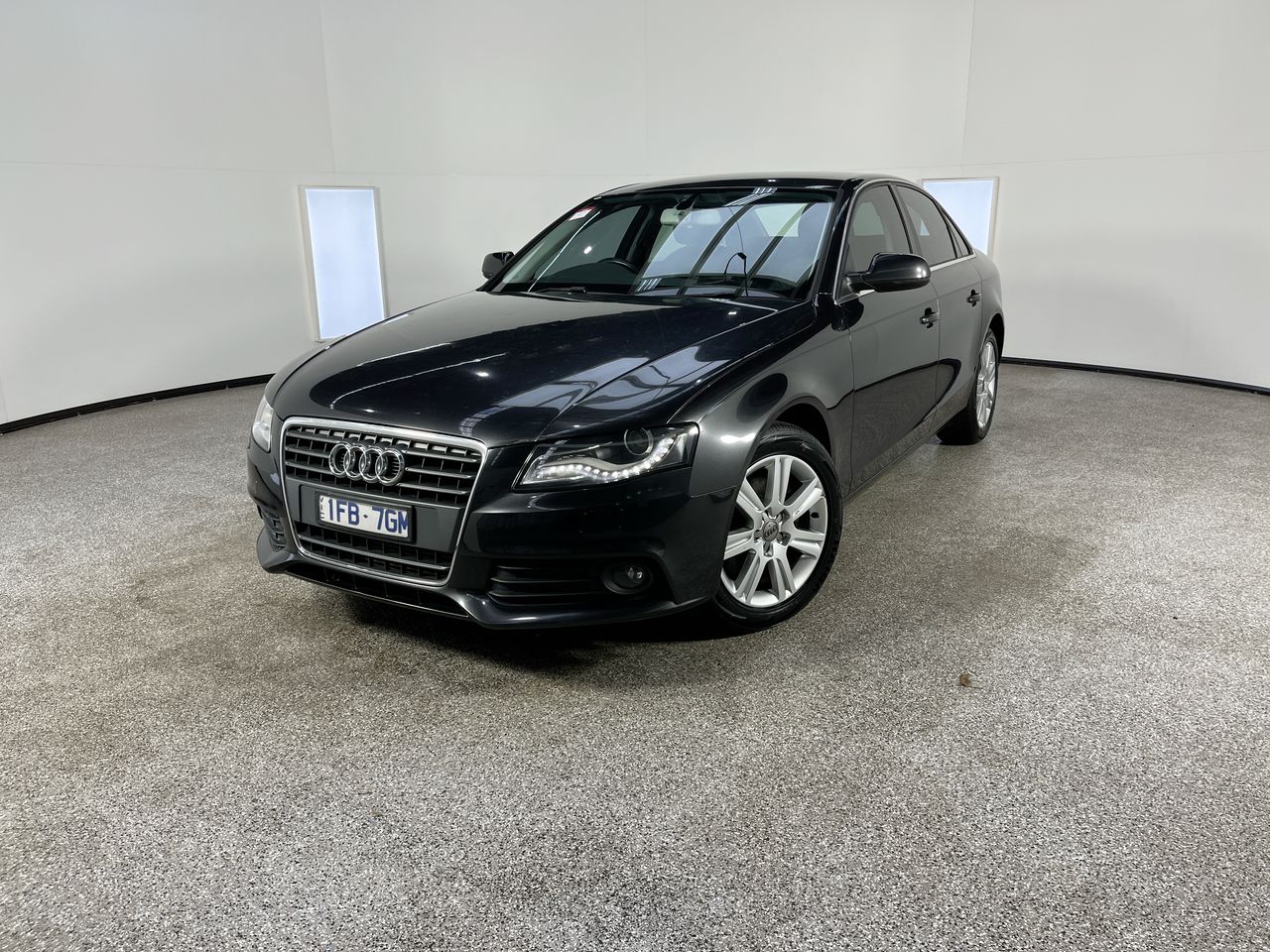 2010 Audi A4 2.0 TDI B8 Turbo Diesel CVT Sedan