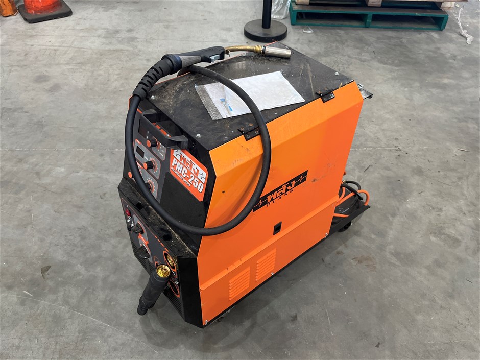 Plang PMC-250 Mig Welder Auction (0040-5060910) | Grays Australia
