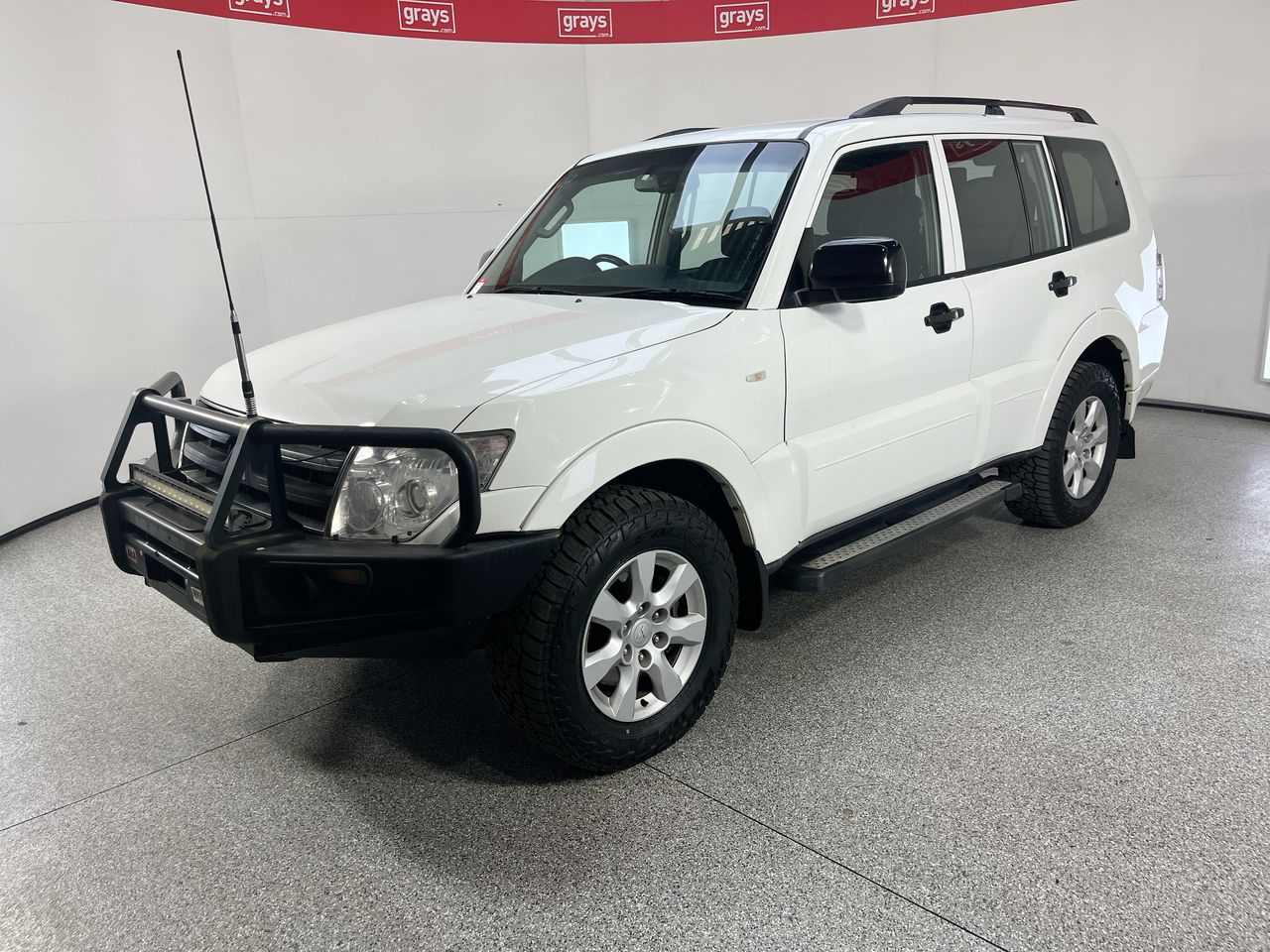 2011 Mitsubishi Pajero GLX LWB (4x4) NW T/D Auto