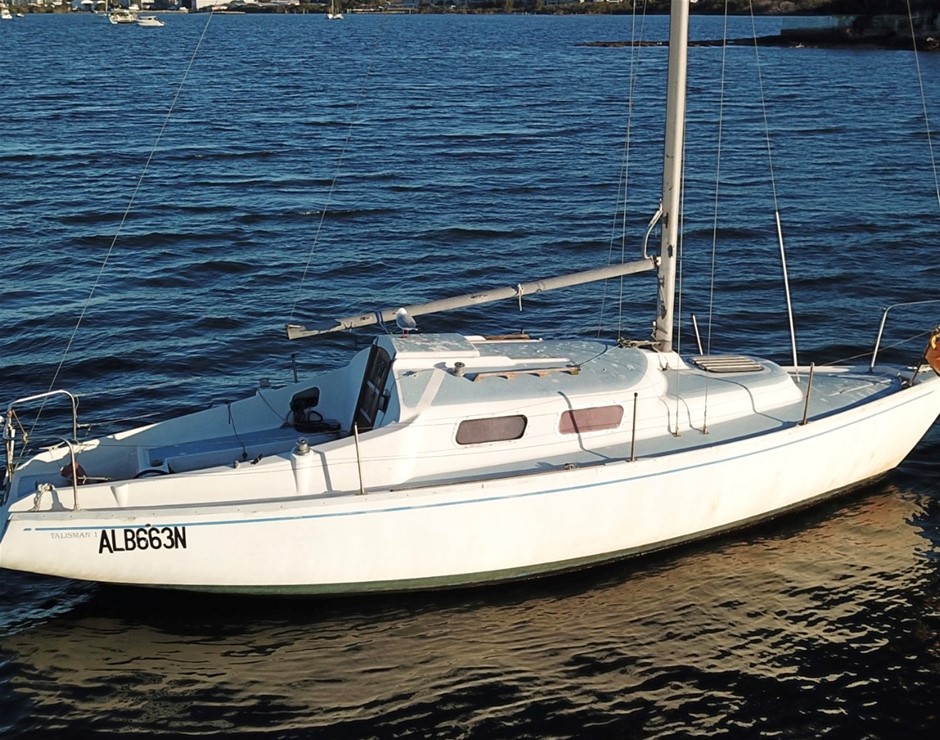 PACIFIC 27 8.23m Fibreglass Sailing Vessel