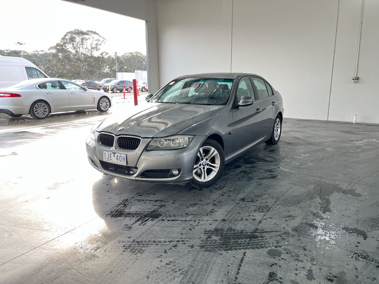 2010 BMW 3 Series 320i EXEC. E90 Automatic Sedan