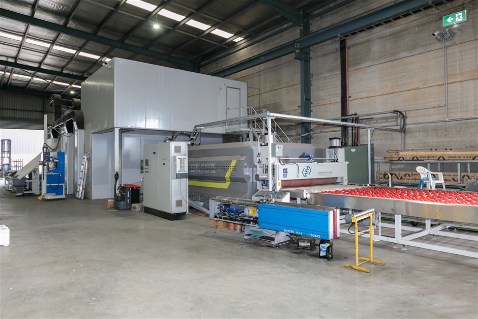 Unreserved Glass Manufacturing & Processing Auction