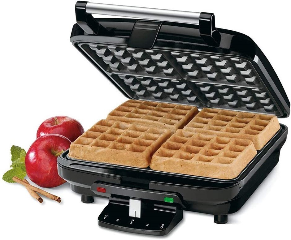 Cuisinart WAF-150A Waffle Maker, Black. NB: Minor Use