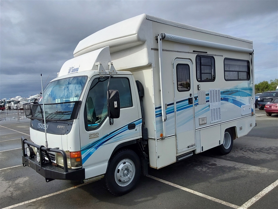 1999 Isuzu NPR 300 AUTO N8 Diesel Automatic Camper 