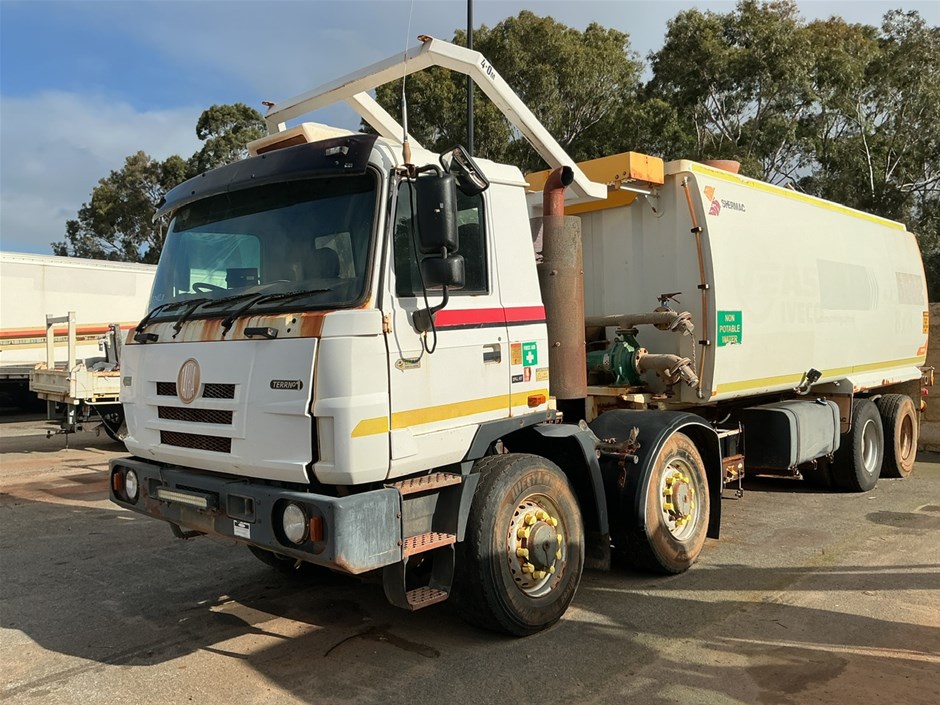 Unreserved 2013 Tatra Terrno1 8 x 8 Water Truck