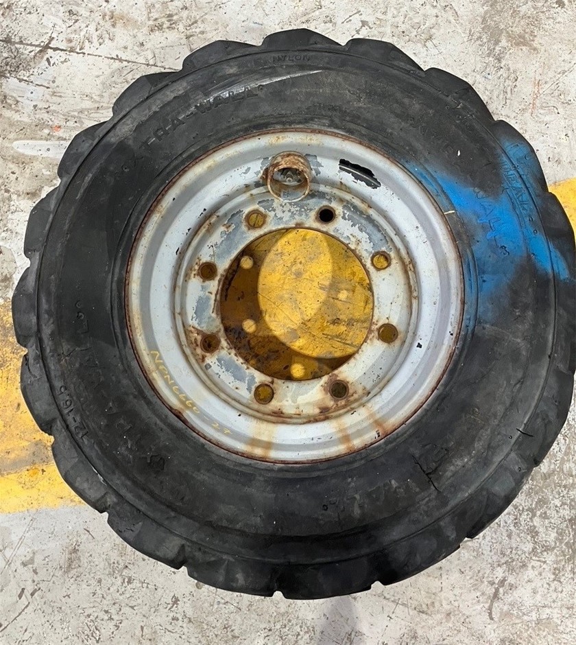 1x Used 12x16.5 NHS Machinery Tyre - Arndell Park