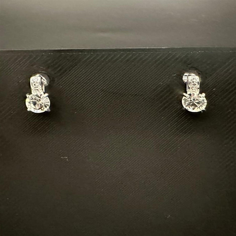 Designer Simulated Diamond Round Drop Earrings in Silver