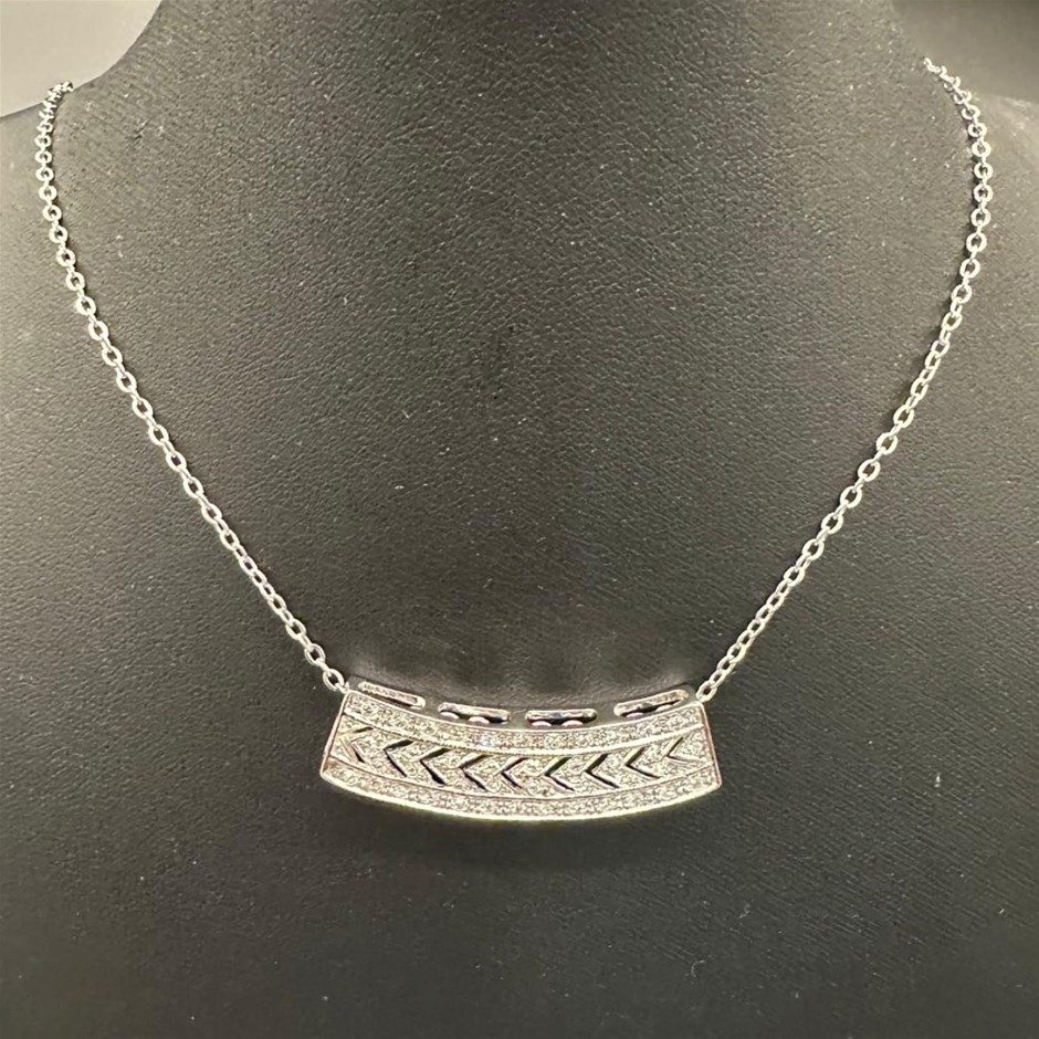 Designer Simulated Diamond Geometric Pendant Necklace in Silver