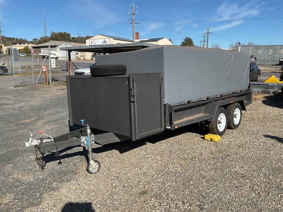 Ex-Council - Trailers, Landscaping & Roadmaking Equipment