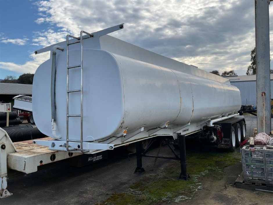 2018 Stonestar SEM-BD-RT Triaxle Tanker Trailer