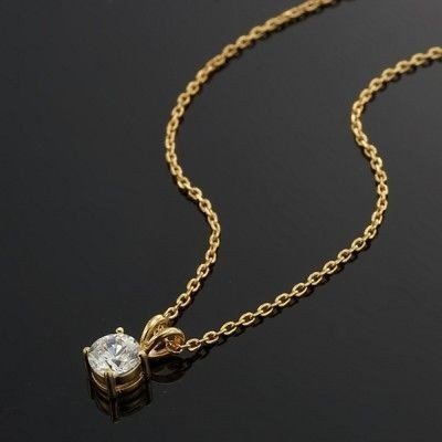 Stunning 18ct Heavy Yellow Gold Plated Simulated Diamond Round Pendant