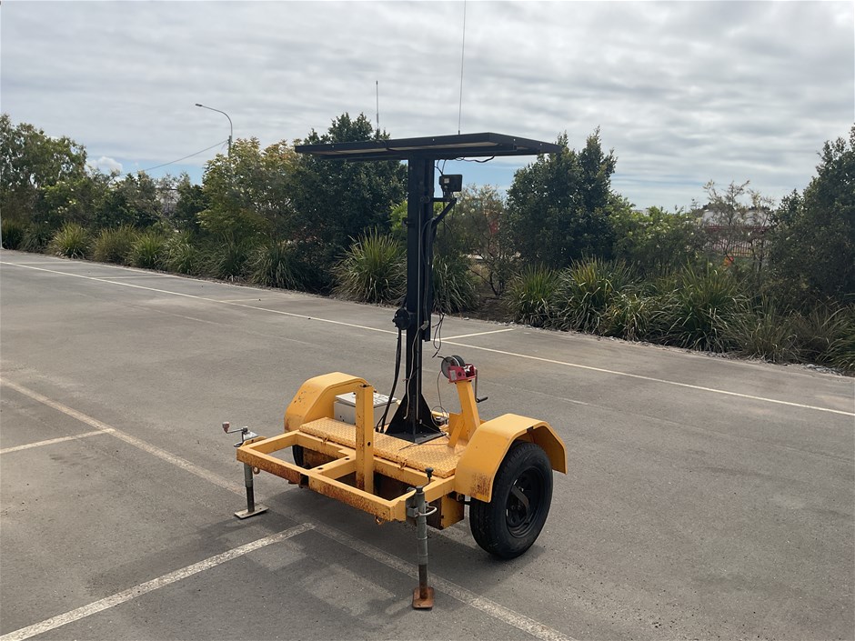 2013 Giga Signs PTL2 Single Traffic Control Unit Trailer