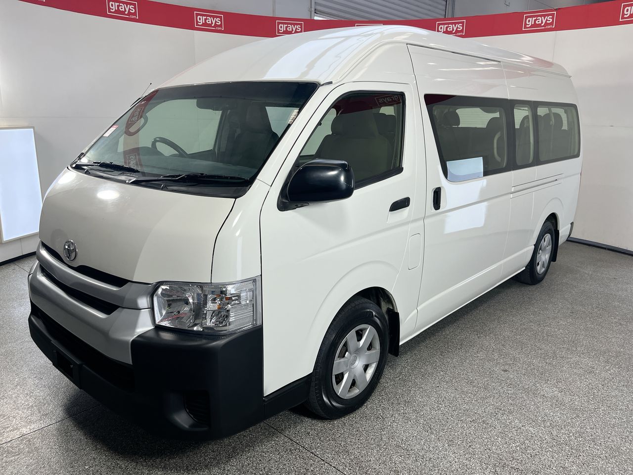2017 Toyota Hiace KDH223R Turbo Diesel Automatic 14 Seats Bus