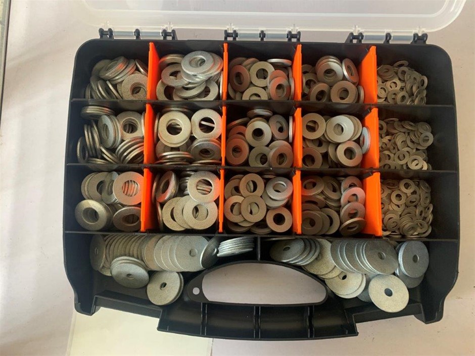 New Quality Small Carry Case with Various Sized Washers Auction (0015 ...