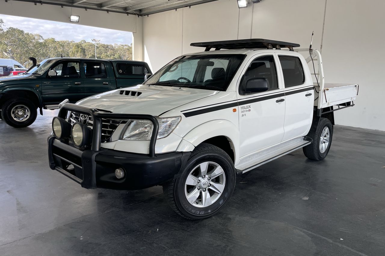 2015 Toyota Hilux SR (4x4) KUN26R Turbo Diesel Manual Crew Cab Chassis