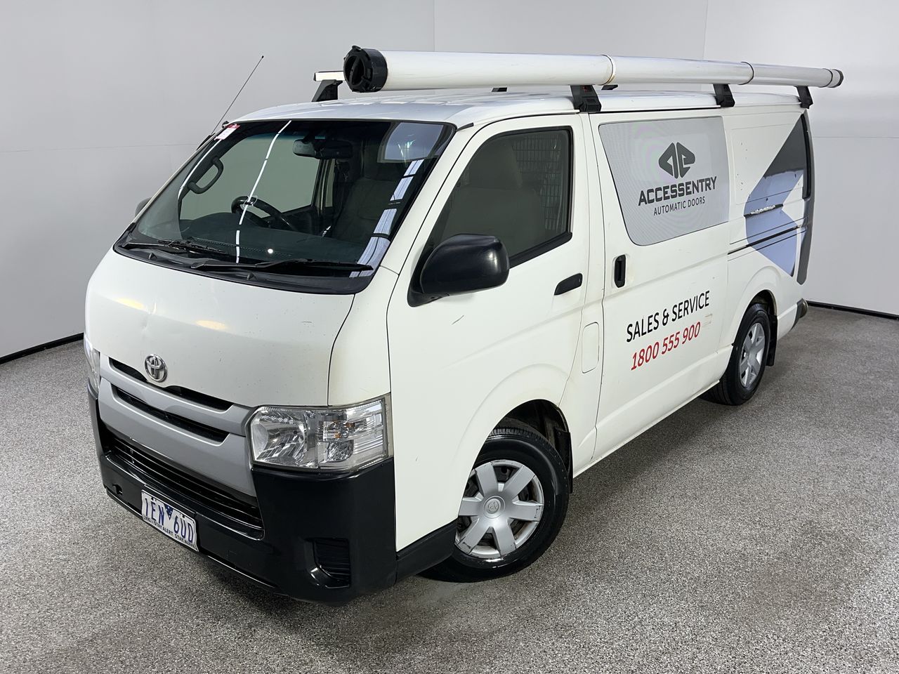 2015 Toyota Hiace LWB KDH201R Turbo Diesel Automatic Van