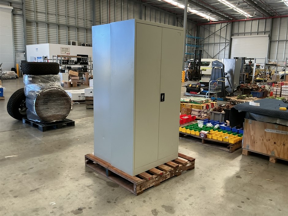 <p>2 x Metal 2-Door Cabinets</p>