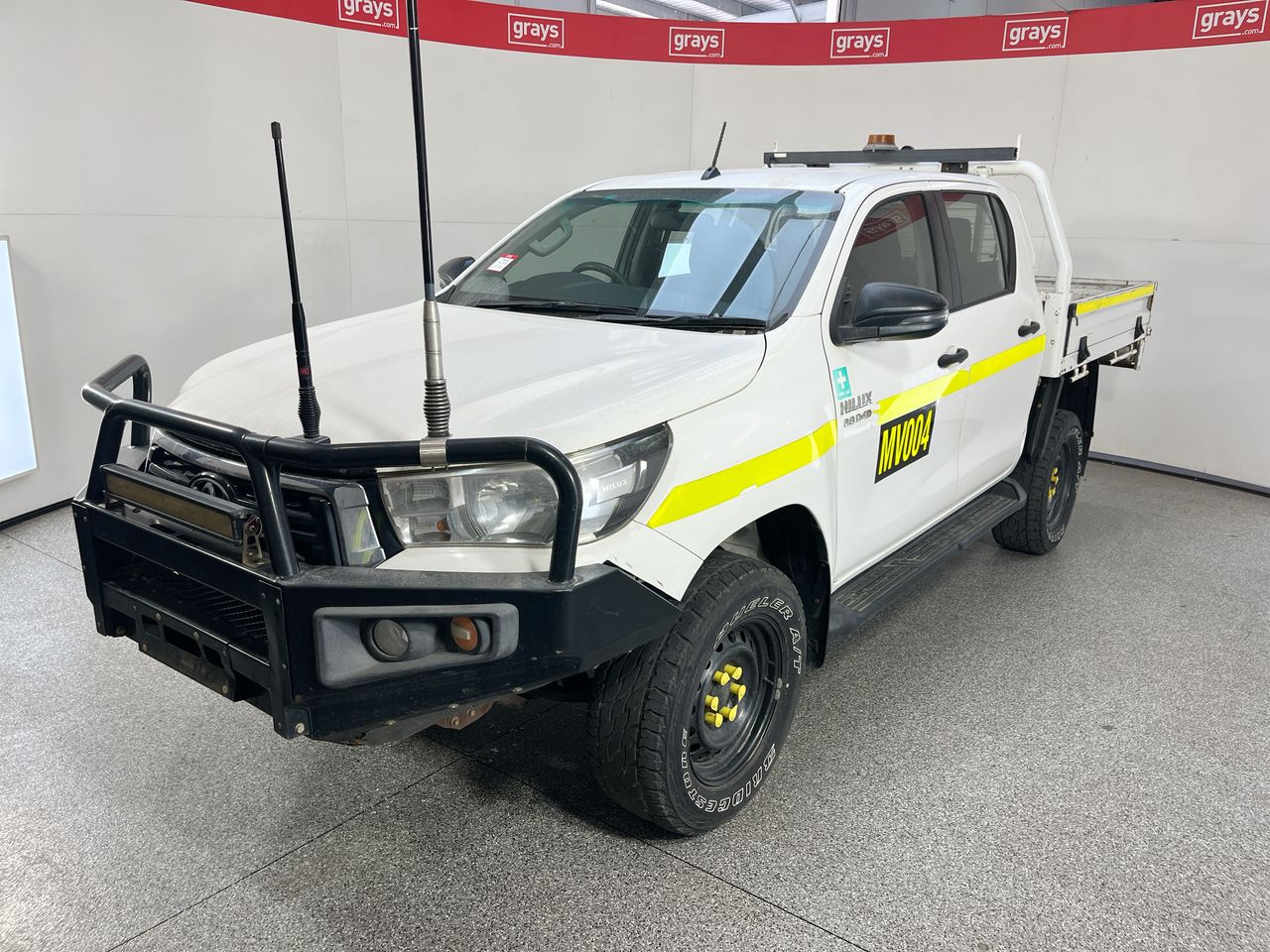 2018 Toyota Hilux 4x4 SR GUN126R T/D AT Crew Cab Chassis