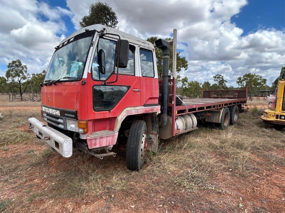 1985 Mitsubishi Fv Series 6 X 4