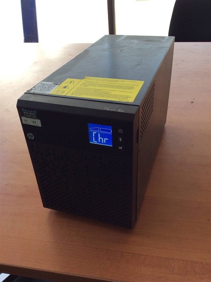 Assorted Computers & Electronics - VIC 