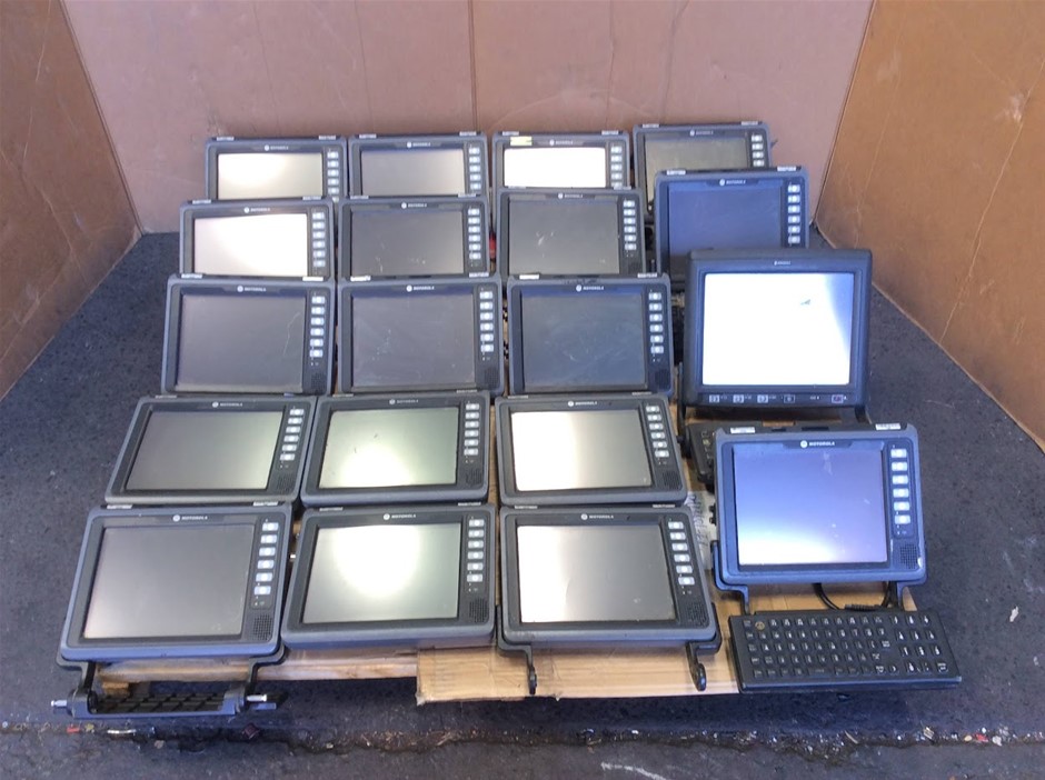 Motorola VC70N0 Vehicle-mounted Mobile Data Terminal (Lot of 19 ...