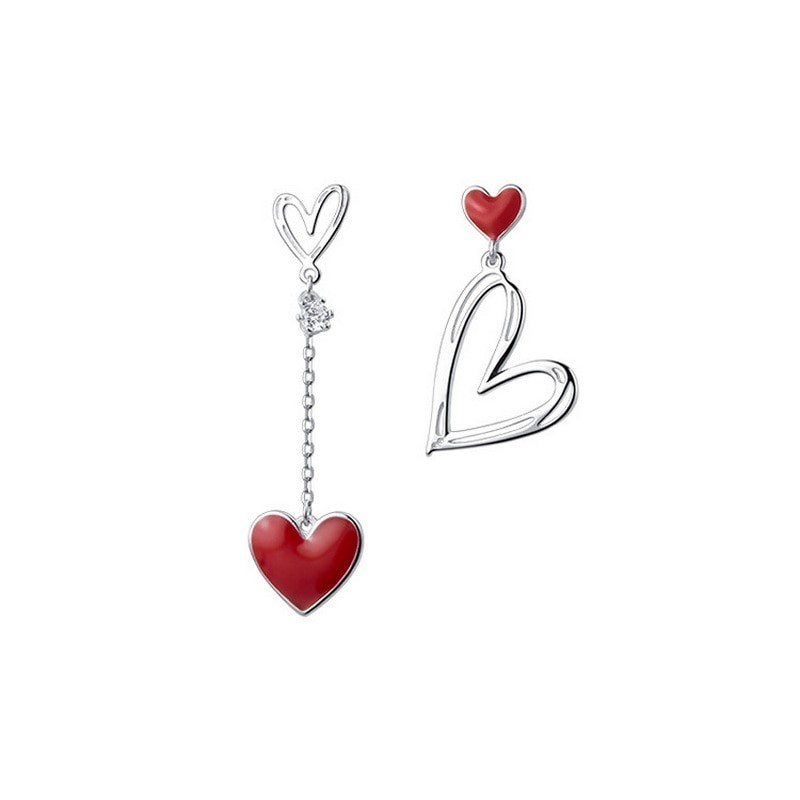Mismatched Heart Earrings in Silver