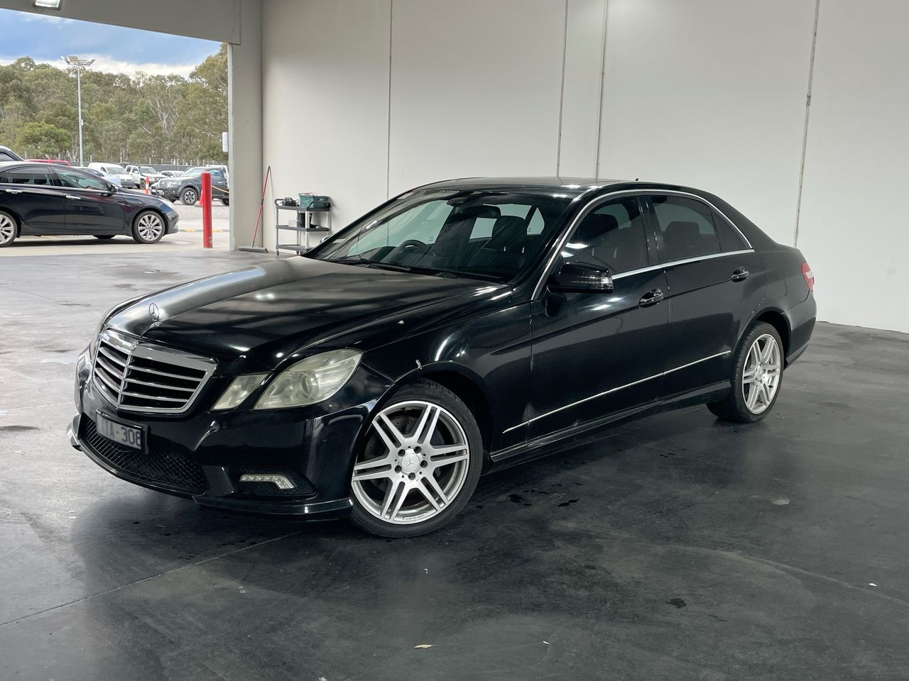 2009 Mercedes Benz E-Class E250 Avantgarde W212 Auto Sedan