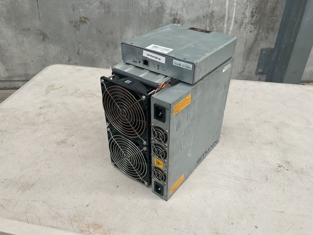 Bitmain Antminer T17_42.0T Bitcoin Miner