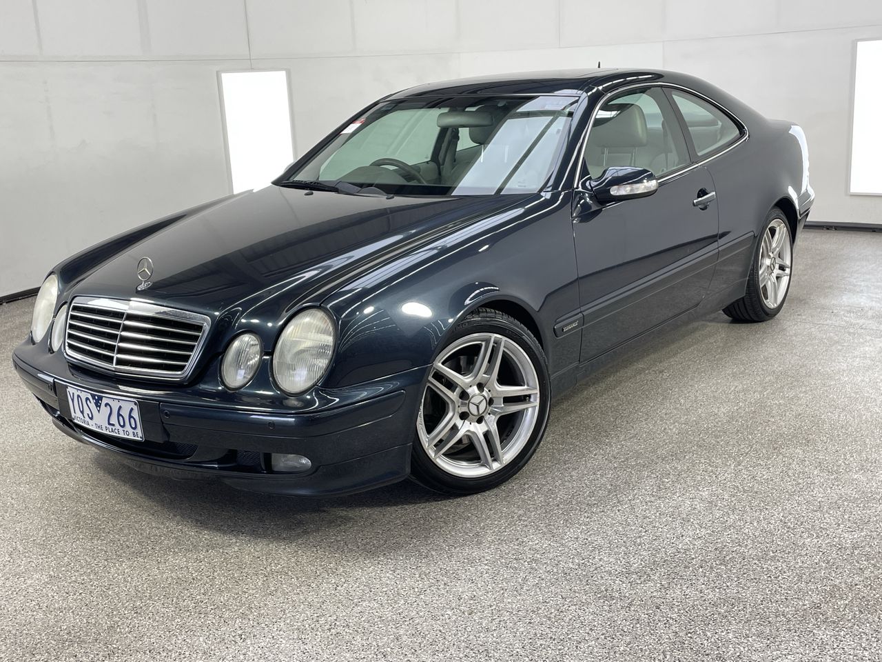 2001 Mercedes Benz CLK-Class 320 Avantgarde C208 Automatic Coupe