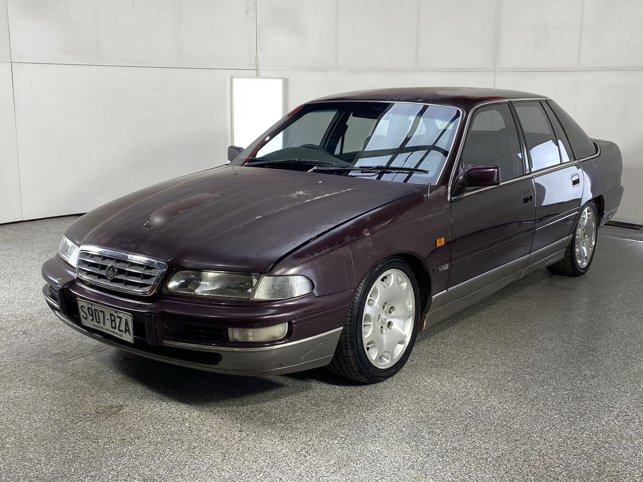 1996 Holden Statesman VS Automatic Sedan