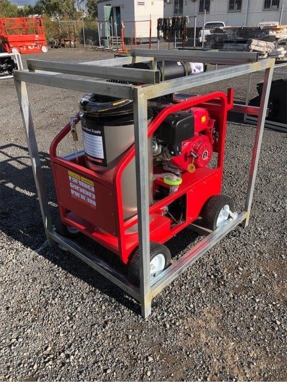 2025 Heated Pressure Washer / Water Blaster (Unused)